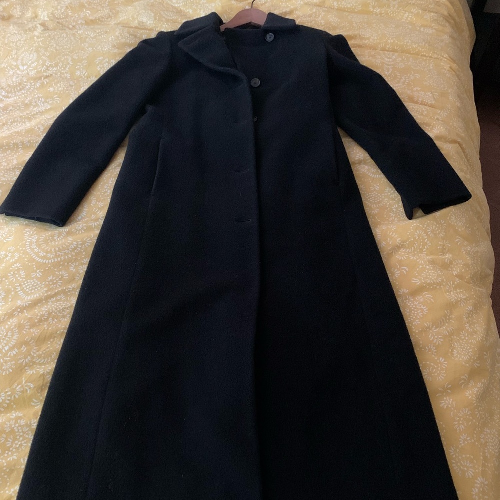 Benetton long wool coat belt bought in new like new a free item w/ purchase